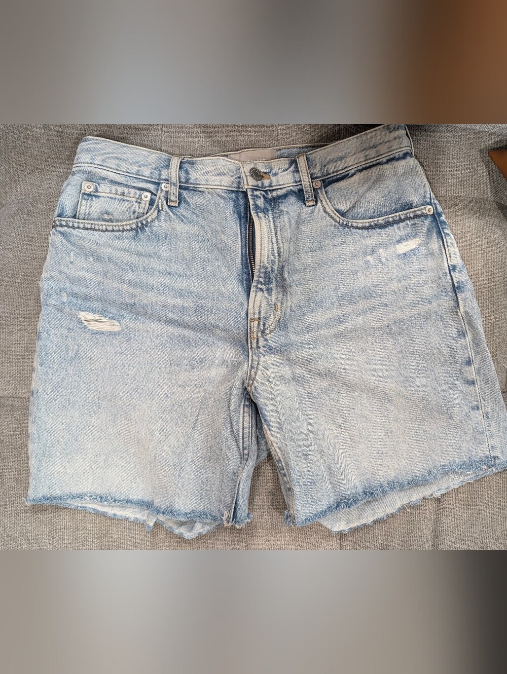 Sold Out Everlane Cheeky Short Light Indigo Wash Distressed Denim Cutoff Shorts